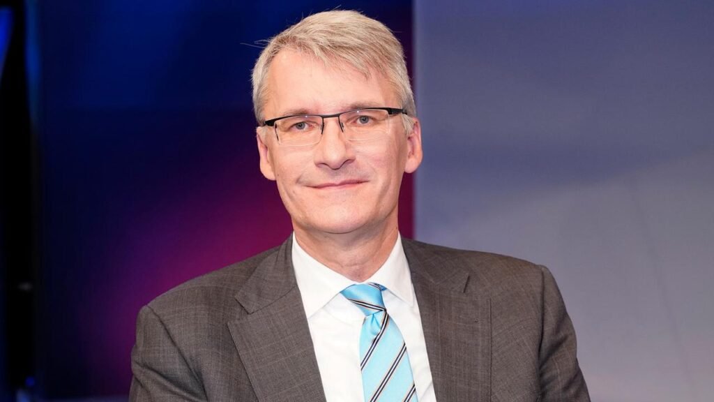 Mit wem ist Elmar Theveßen verheiratet? Alle Infos mit wem ist elmar theveßen verheiratet